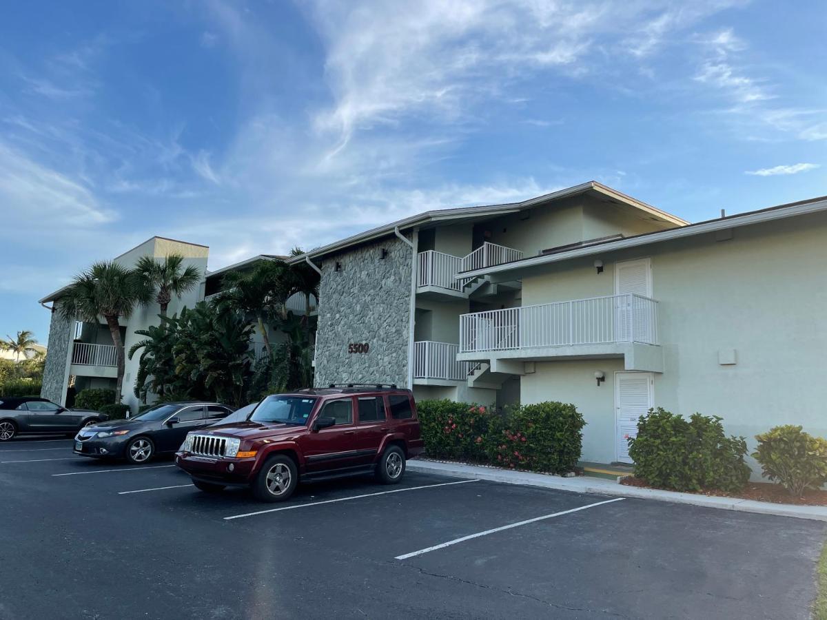 Excellent Beach Front Community, Golf Course, Tennis, Sunny Weather Year Round! Fort Pierce Buitenkant foto