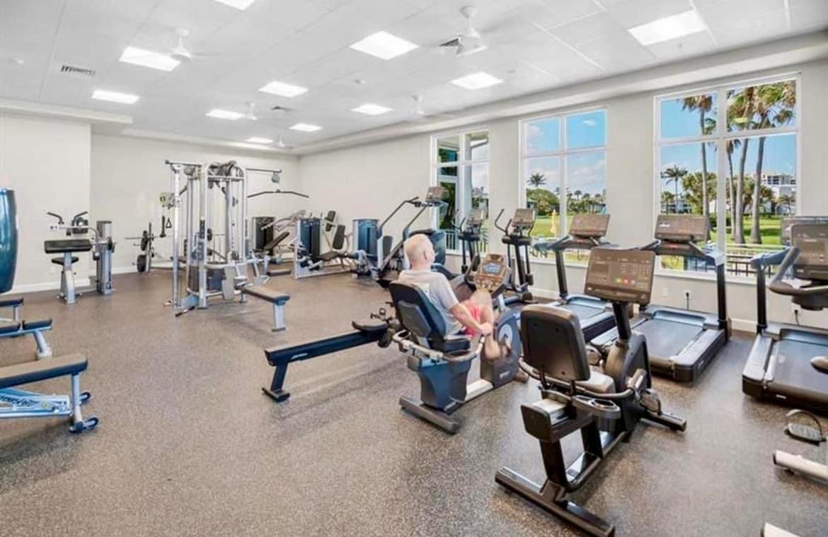 Excellent Beach Front Community, Golf Course, Tennis, Sunny Weather Year Round! Fort Pierce Buitenkant foto